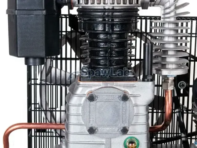 Airpress HK 600-200 Pro Zweizylinder-Kolbenkompressor 10 bar 4 PS/3 kW 400V 403 l/min 200 l