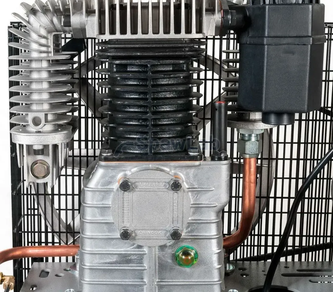 Airpress HK 700-300 Pro twin-piston compressor 11 bar 5.5 HP/4 kW 400V 480 l/min 270 l