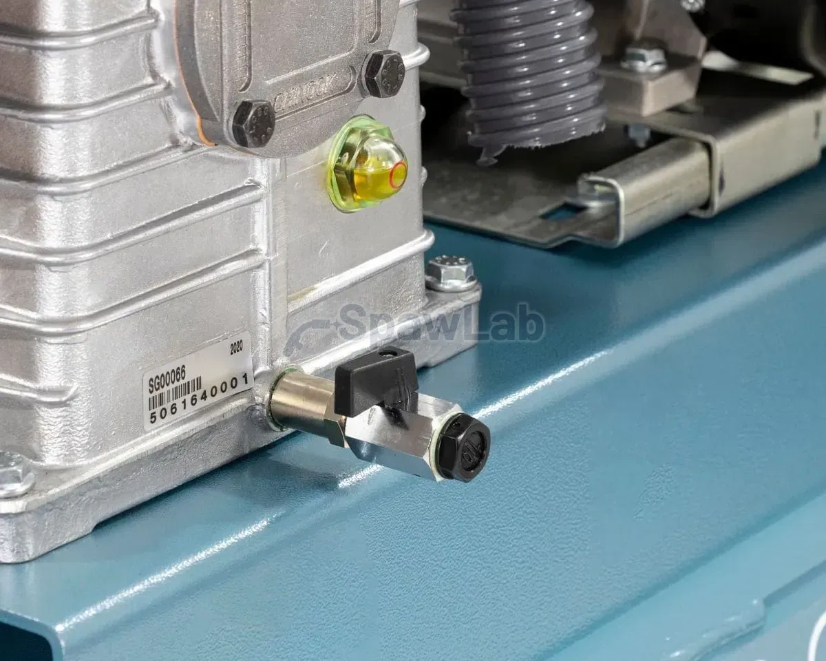 Airpress K 100-450 Zweikolbenkompressor 14 bar 3 PS/2,2 kW 400V 238 l/min 100 l, Bild 4