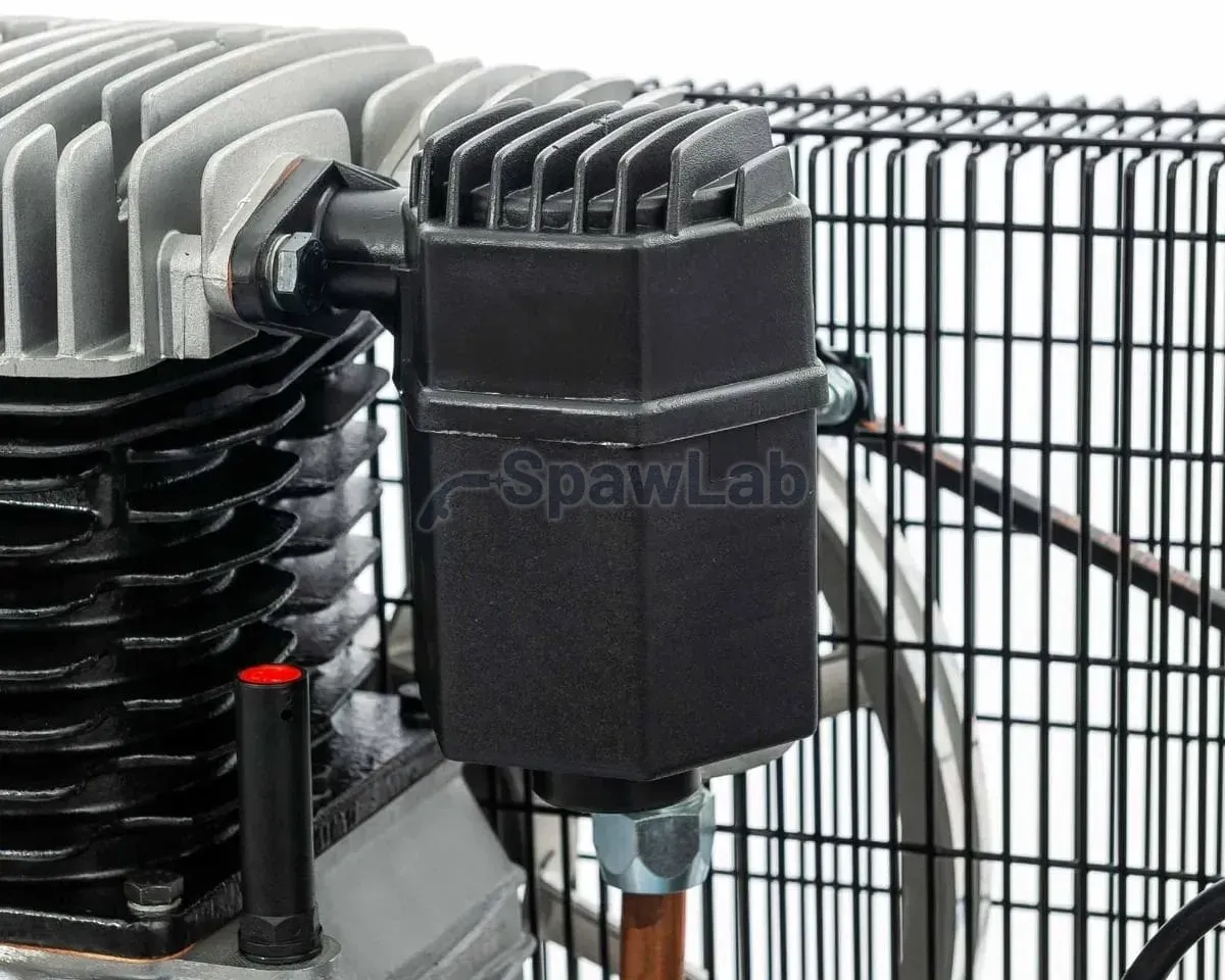 Airpress K 300-600 twin-piston compressor 14 bar 4 HP/3 kW 400V 268 l/min 300 l, photo 5