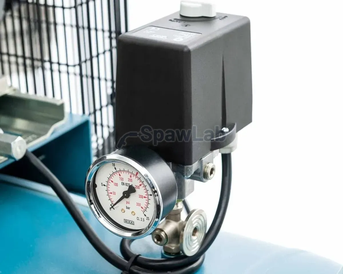 Airpress Kompresor dwutłokowy K 300-700 14 bar 5.5 KM/4 kW 400V 450 l/min 300 l, zdjęcie 7