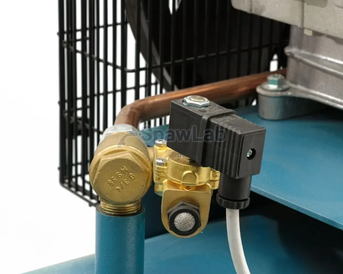 Airpress Twin-piston compressor K 300-700S 14 bar 5.5 HP/4 kW 400V 450 l/min 300 l - star-delta connection, photo 2