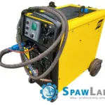 ESAB OrigoMig C420w, używany półautomat MIG/MAG na kółkach, widoczny panel sterowania i uchwyt spawalniczy, egzemplarz z oferty