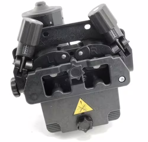 Migatronic wire feeder with 2 adjusting screws