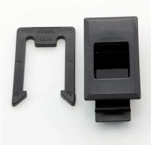 Migatronic Zatrzask Przesuwny Panel, Tworzywo