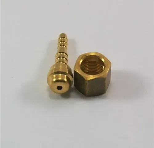 Migatronic hose connector with swivel nut 3/8”