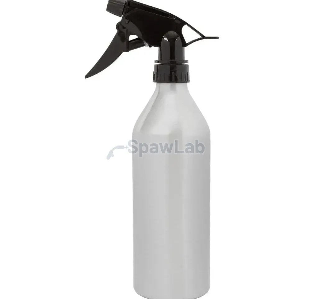 Spartus container with sprayer