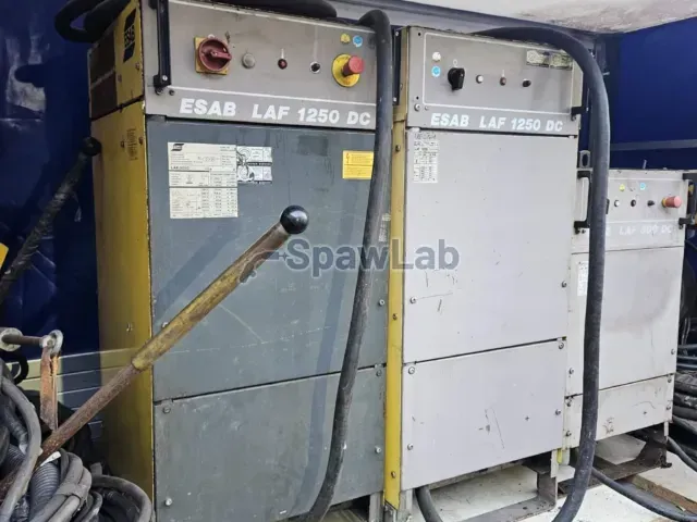 Set: 2x ESAB LAE 1250, 1x ESAB LAE 800 + 3x Fahrwagen Schweiß ESAB (panel A2-A6), Zwischenschlauchpaket ca. 50m